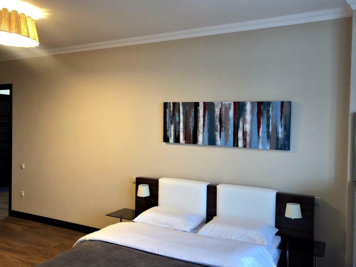 Pirosmani Mini Hotel Batumi Zewnętrze zdjęcie
